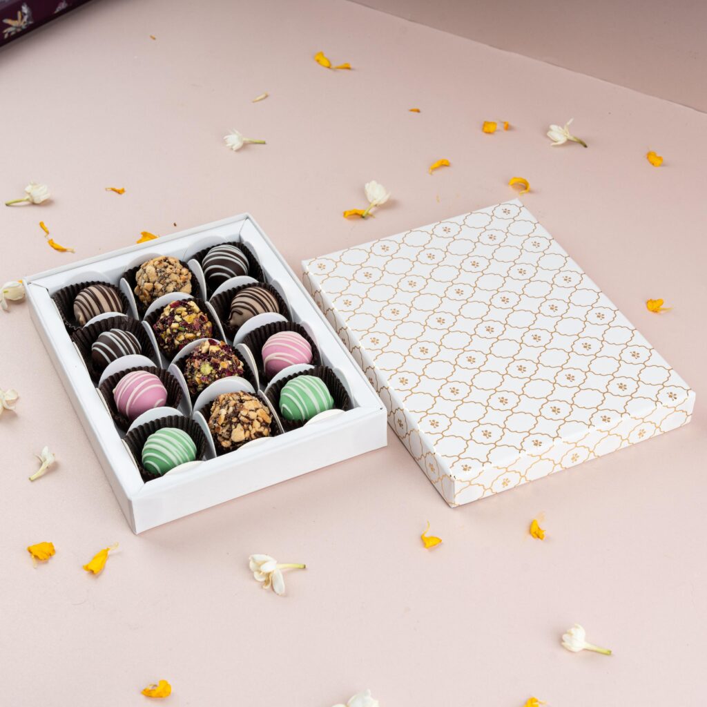Corporate Chocolate Style for Gifting Chocolate Truffles